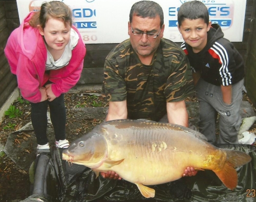 Arfat Mohammed - Pavyotts Mill 49lb 0oz