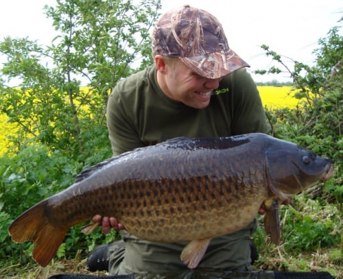 Carl Sharp - Fenland Fisheries 23lb 2oz