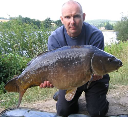 Colin Durman - Stour Lake 30lb 10oz