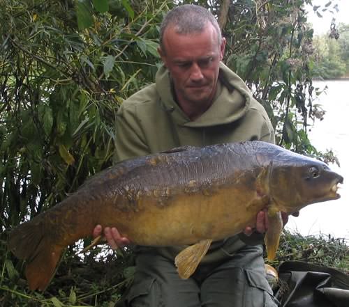 Philip Lock - Mid Kent Fisheries 35lb 0oz