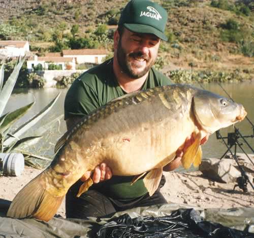 Ron Woodward - Lake Chira 33lb 0oz