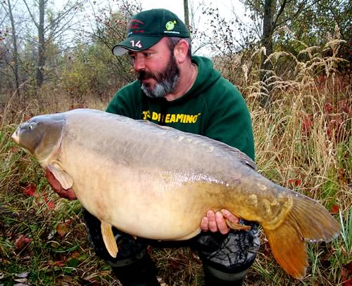 Ron Woodward - Etang de la Croix Blanche 42lb 0oz