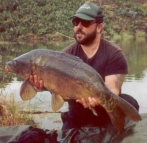 Ron Woodward - Lake Chira 28lb 0oz
